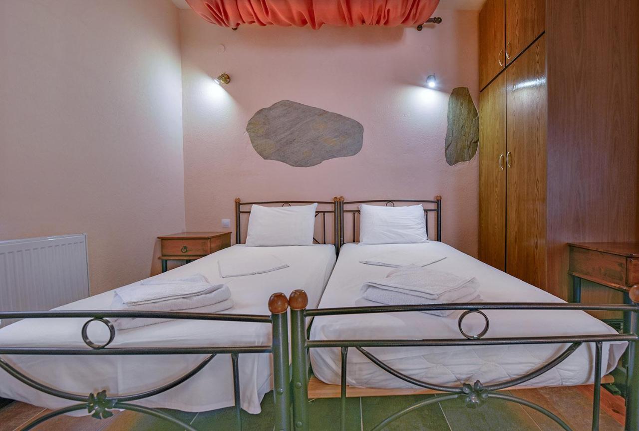 Symmetron Suites Kalamos  Exterior photo